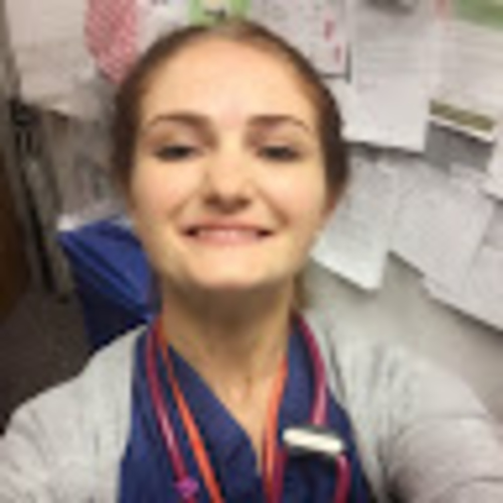 Meet your Posher, Emily